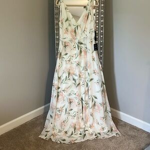 Brand new Lulus dress